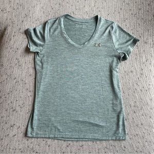 Under Armour Heathered HeatGear V-neck Shirt